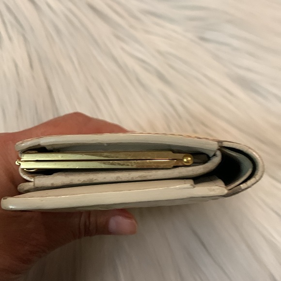 LV Kisslock Wallet code (M10036) - Picture 6 of 11